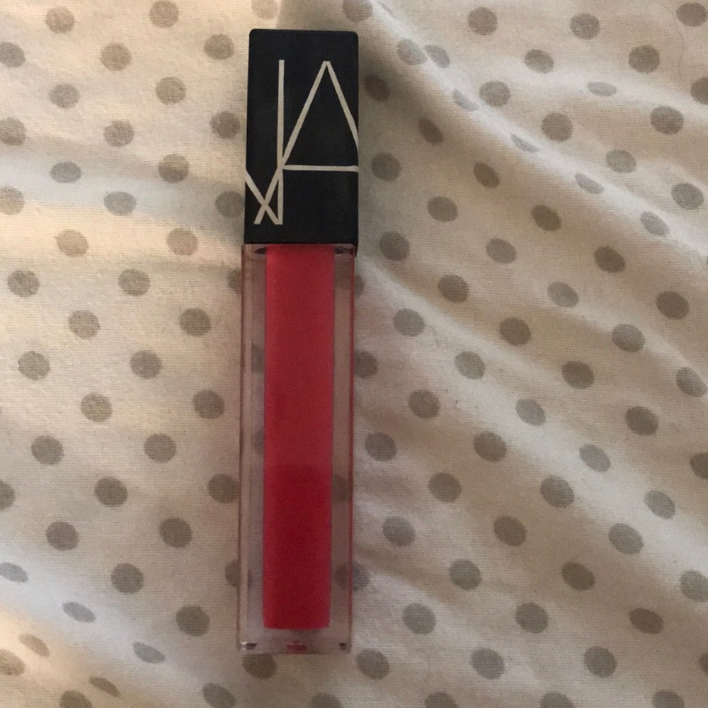 NARS - impossible red